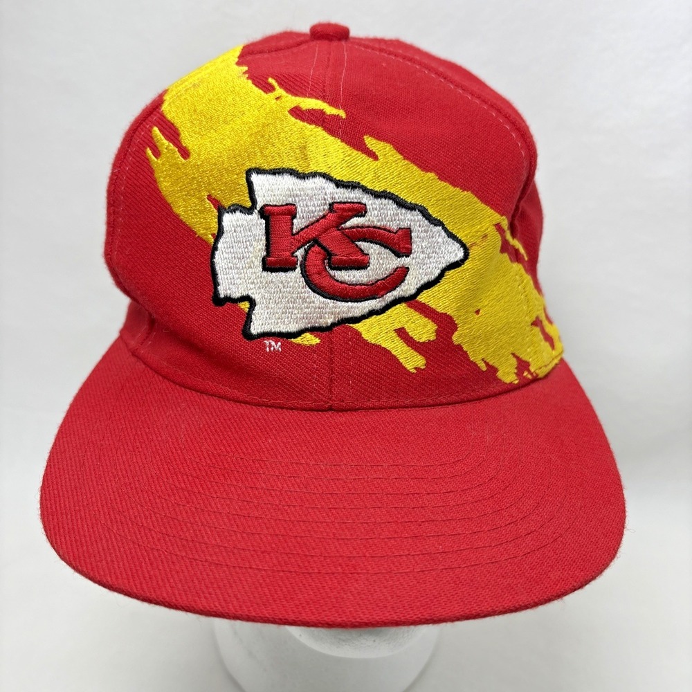 Vintage Logo Athletic‎ Kansas City Chiefs Splash SnapBack Size